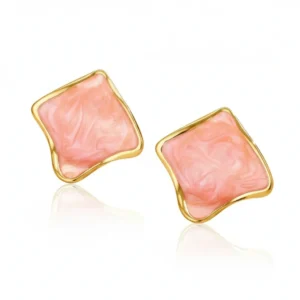 Zing | Wavy Square Anti-Tarnish Studs in 18k Gold PVD Stainless Steel